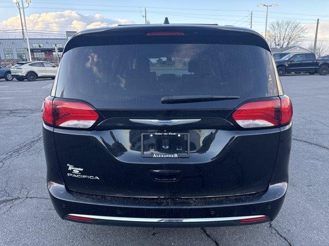 2018 Chrysler Pacifica Touring L FWD