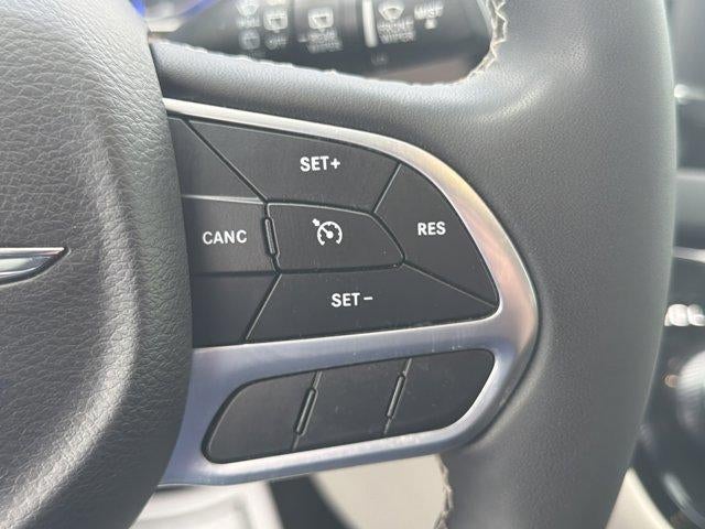 2023 Chrysler Voyager LX FWD