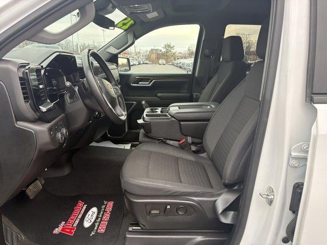 2025 Chevrolet Silverado 1500 Crew Cab Short Box 4-Wheel Drive LT 1LT