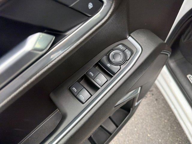 2025 Chevrolet Silverado 1500 Crew Cab Short Box 4-Wheel Drive LT 1LT