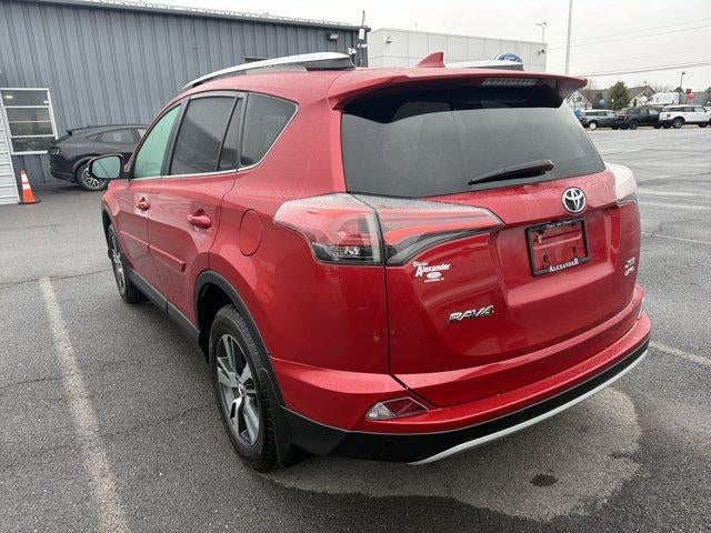 2016 Toyota RAV4 AWD 4dr XLE (Natl)