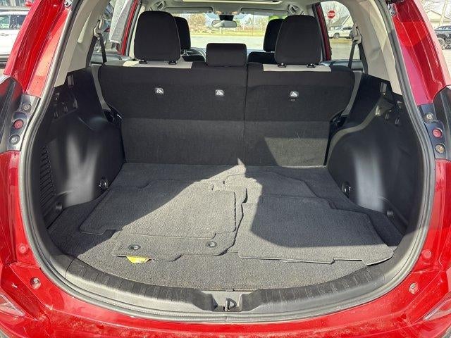 2016 Toyota RAV4 AWD 4dr XLE (Natl)