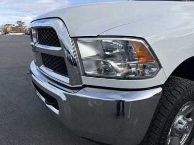 2015 RAM 3500 4WD Crew Cab 8 Ft Box Tradesman