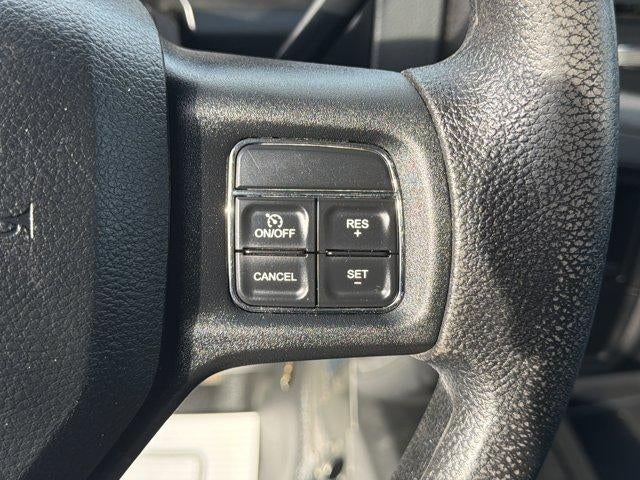 2015 RAM 3500 4WD Crew Cab 8 Ft Box Tradesman