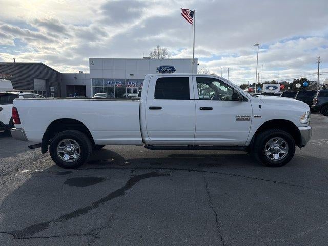 2015 RAM 3500 4WD Crew Cab 8 Ft Box Tradesman