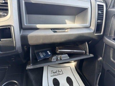 2015 RAM 3500 4WD Crew Cab 8 Ft Box Tradesman