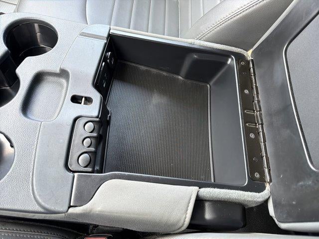 2015 RAM 3500 4WD Crew Cab 8 Ft Box Tradesman