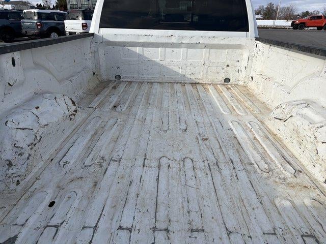 2015 RAM 3500 4WD Crew Cab 8 Ft Box Tradesman