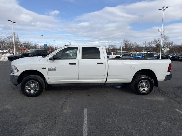 2015 RAM 3500 4WD Crew Cab 8 Ft Box Tradesman
