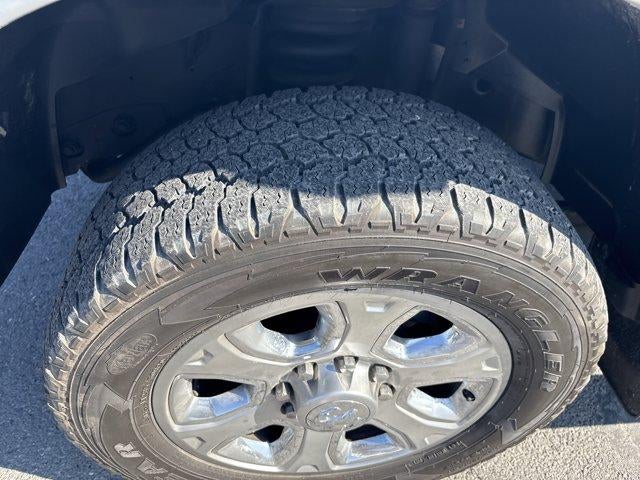 2016 RAM 3500 4WD Crew Cab 8 Ft Box Laramie