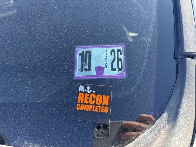 2016 RAM 3500 4WD Crew Cab 8 Ft Box Laramie