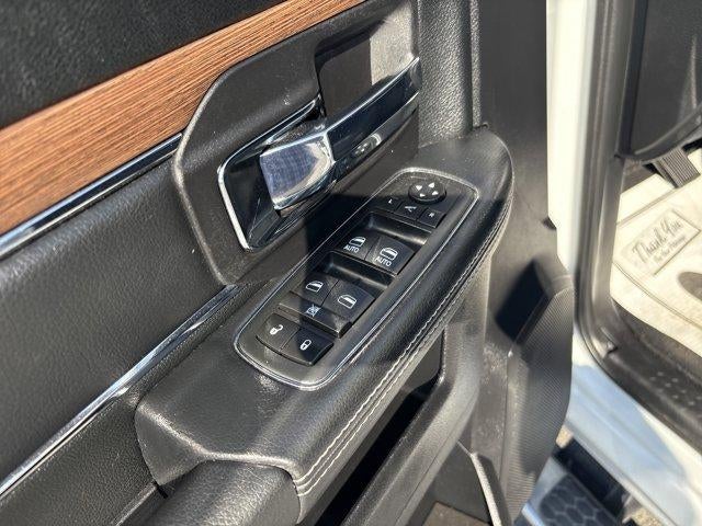 2016 RAM 3500 4WD Crew Cab 8 Ft Box Laramie