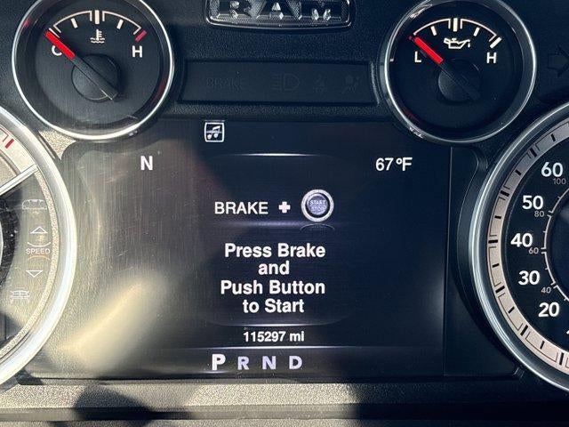 2016 RAM 3500 4WD Crew Cab 8 Ft Box Laramie