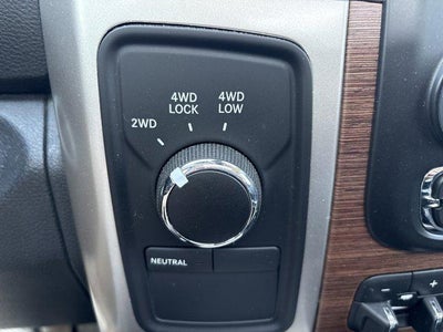 2016 RAM 3500 4WD Crew Cab 8 Ft Box Laramie