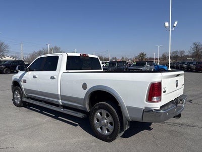 2016 RAM 3500 4WD Crew Cab 8 Ft Box Laramie