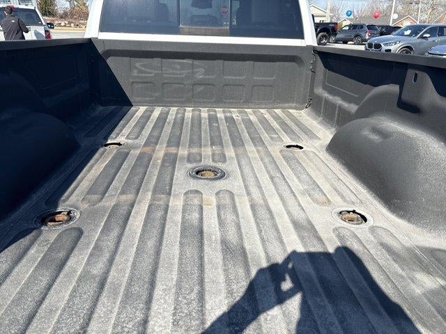 2016 RAM 3500 4WD Crew Cab 8 Ft Box Laramie