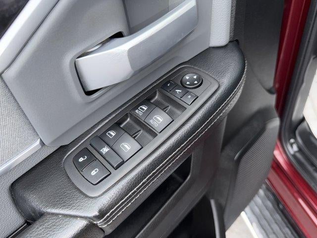 2022 RAM 2500 Big Horn 4x4 Crew Cab 6'4" Box