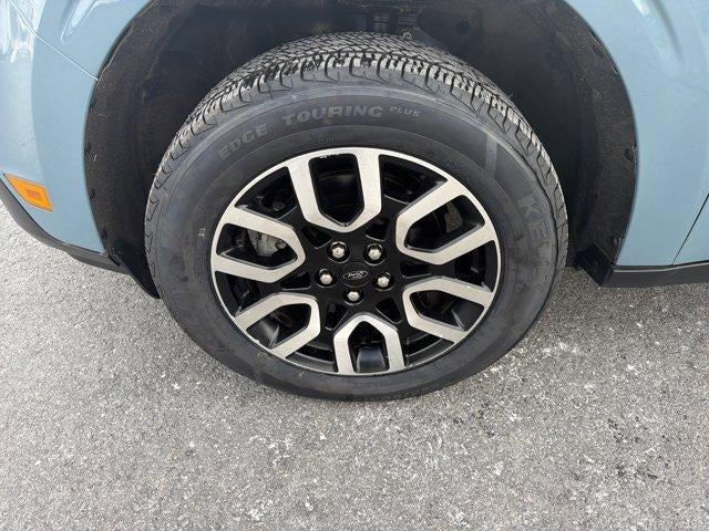 2023 Ford Maverick LARIAT FWD SuperCrew