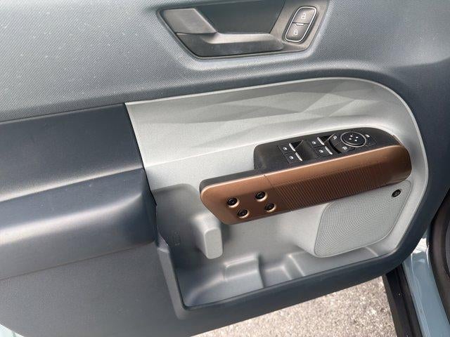 2023 Ford Maverick LARIAT FWD SuperCrew