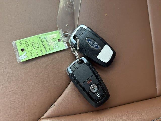 2023 Ford Maverick LARIAT FWD SuperCrew