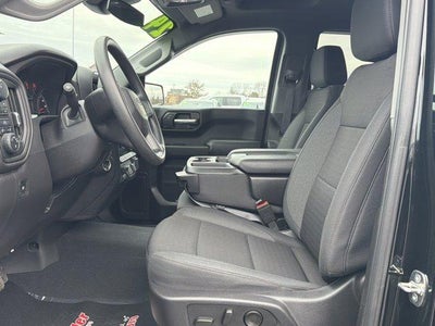 2024 Chevrolet Silverado 1500 Crew Cab Short Box 4-Wheel Drive Custom Trail Boss