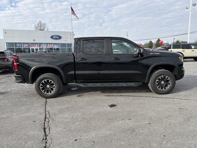2022 Chevrolet Silverado 1500 Crew Cab Short Box 4-Wheel Drive ZR2