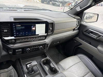 2022 Chevrolet Silverado 1500 Crew Cab Short Box 4-Wheel Drive ZR2