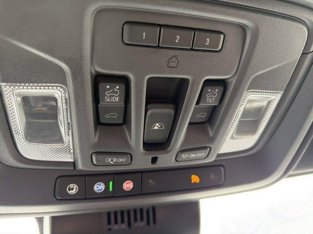 2022 Chevrolet Silverado 1500 Crew Cab Short Box 4-Wheel Drive ZR2