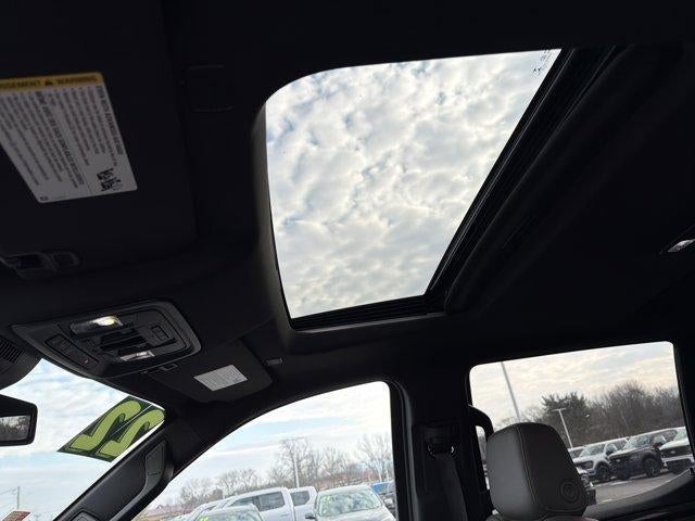 2022 Chevrolet Silverado 1500 Crew Cab Short Box 4-Wheel Drive ZR2