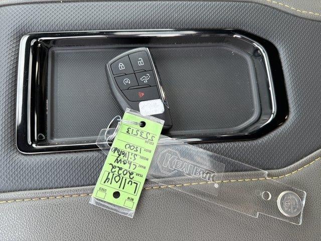 2022 Chevrolet Silverado 1500 Crew Cab Short Box 4-Wheel Drive ZR2