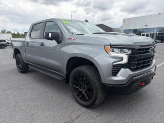 2026 Chevrolet Silverado 1500 Crew Cab Short Box 4-Wheel Drive LT Trail Boss