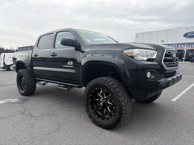 2019 Toyota Tacoma 4WD 4WD SR5 Double Cab 5' Bed V6 AT (GS)