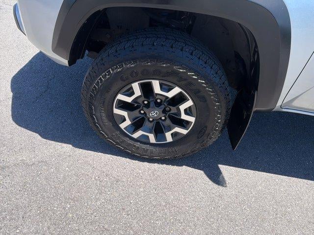 2023 Toyota Tacoma 4WD 4WD TRD Off Road Double Cab 6' Bed V6 AT (Natl)