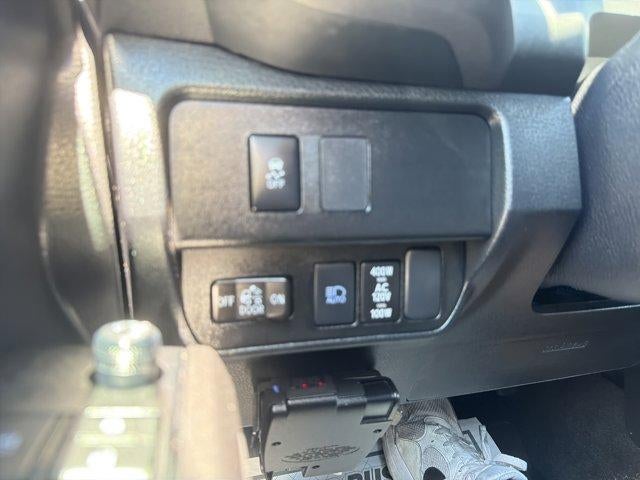 2023 Toyota Tacoma 4WD 4WD TRD Off Road Double Cab 6' Bed V6 AT (Natl)