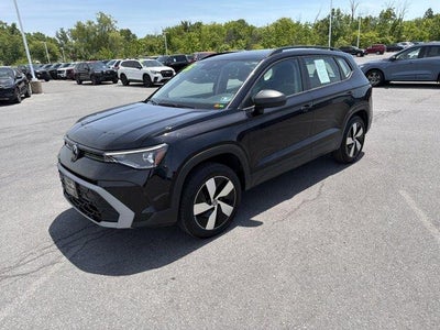 2025 Volkswagen Taos S 4MOTION