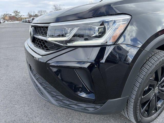 2024 Volkswagen Taos SE Black FWD