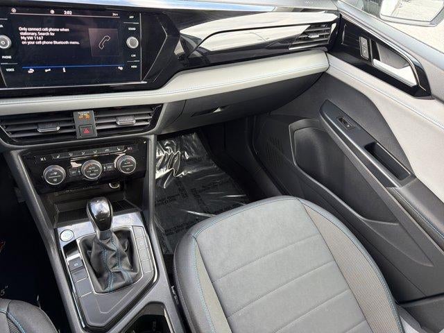 2024 Volkswagen Taos SE Black FWD