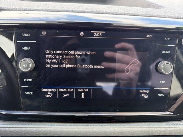 2024 Volkswagen Taos SE Black FWD