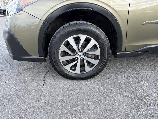 2022 Subaru Outback Premium CVT