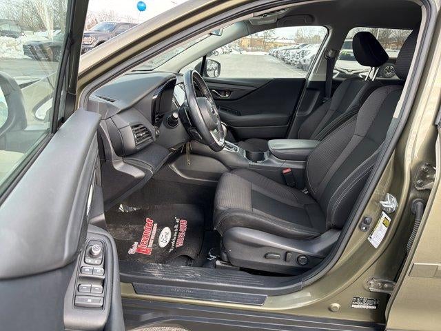 2022 Subaru Outback Premium CVT