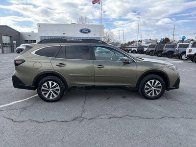 2022 Subaru Outback Premium CVT