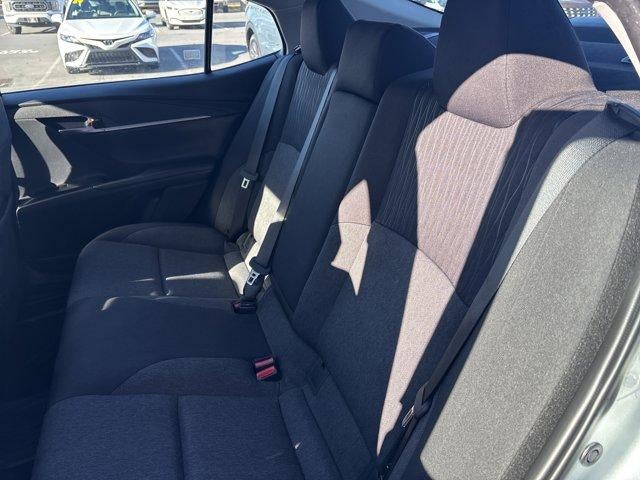 2025 Toyota Camry LE (SE)