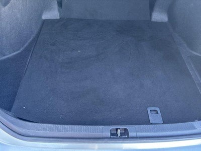 2025 Toyota Camry LE (SE)