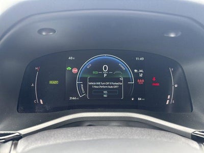 2025 Toyota Camry SE AWD (Natl)