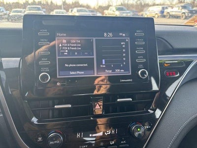 2024 Toyota Camry SE Auto (SE)