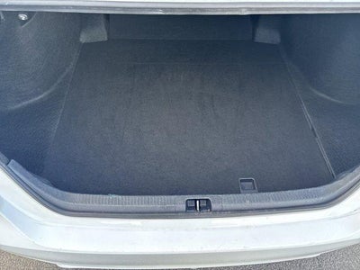 2024 Toyota Camry SE Auto (SE)