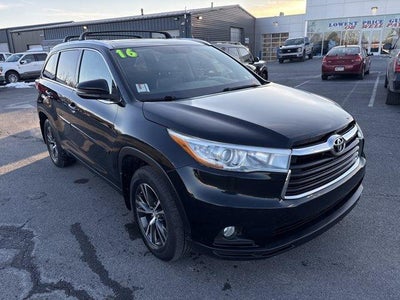 2016 Toyota Highlander AWD 4dr V6 XLE (Natl)