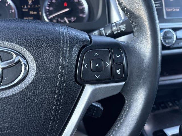 2016 Toyota Highlander AWD 4dr V6 XLE (Natl)