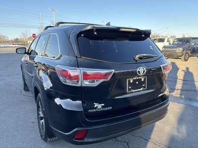 2016 Toyota Highlander AWD 4dr V6 XLE (Natl)
