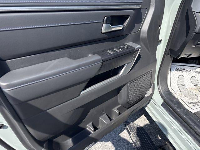 2024 Toyota Tundra 4WD 4WD Platinum CrewMax 5.5' Bed (Natl)